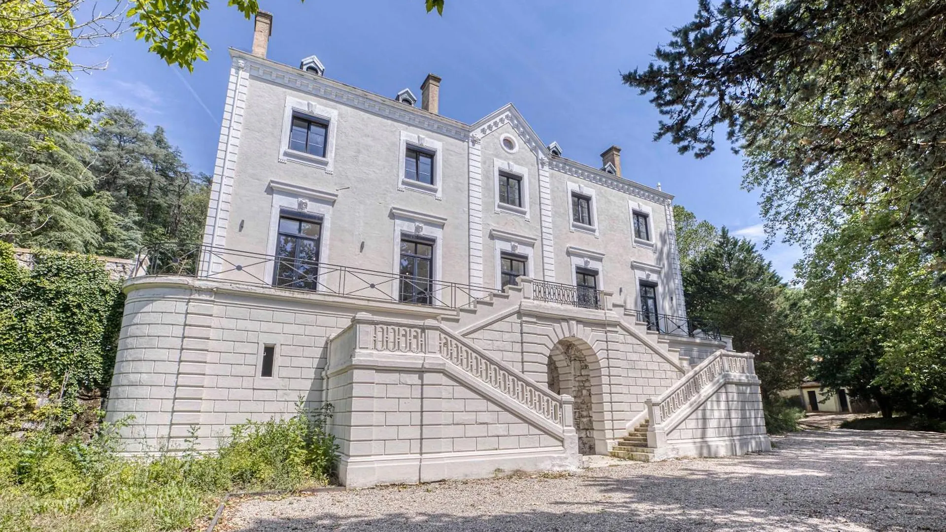 1 - Grand Appartement Spacieux Dans Un Chateau Du 17Eme Siecle, A 15Min De Lyon Vourles Apartment