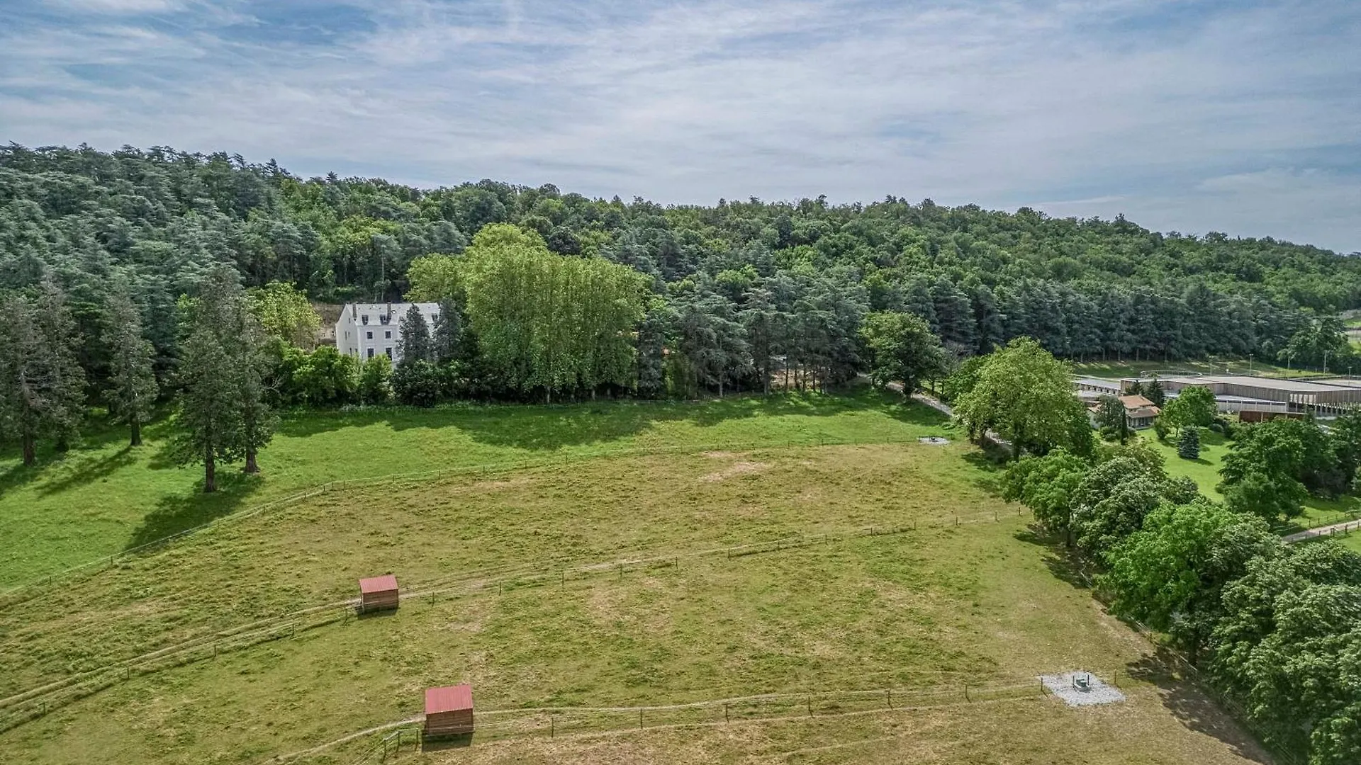Apartment 1 - Grand Appartement Spacieux Dans Un Chateau Du 17Eme Siecle, A 15Min De Lyon Vourles